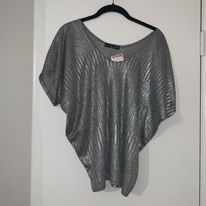 Kim & Cami Silver, Medium (also fits Large) Metallic, Flowy Blouse Top